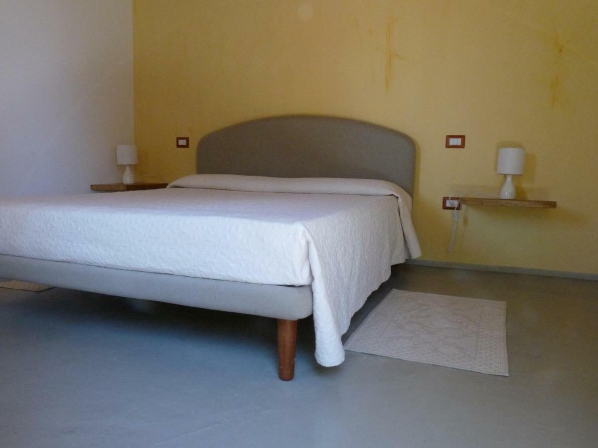 La Scala Guesthouse Berchiddeddu Habitación foto