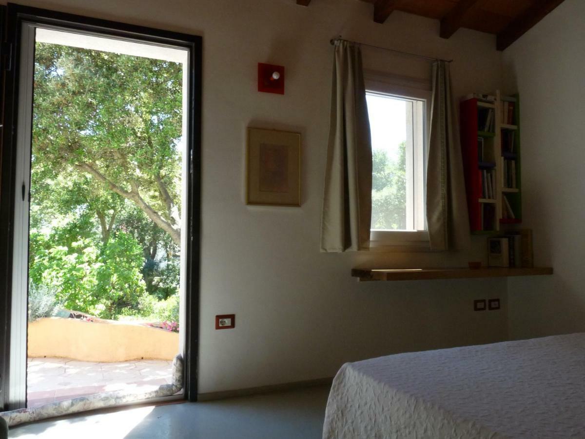 La Scala Guesthouse Berchiddeddu Habitación foto